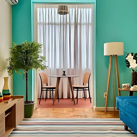 Chic Retro No Flamengo Apartment